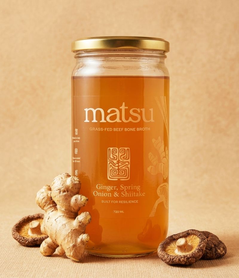 720ml glass jar of Matsu beef bone broth with fresh ginger, spring onion and shiitake 720ml glass jar of Matsu beef bone broth with fresh ginger, spring onion and shiitake